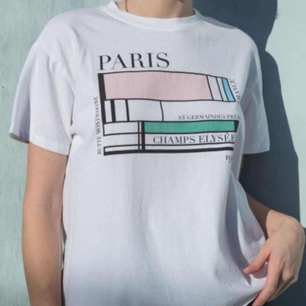 BRANDY MELVILLE T-SHIRT! *RARE*